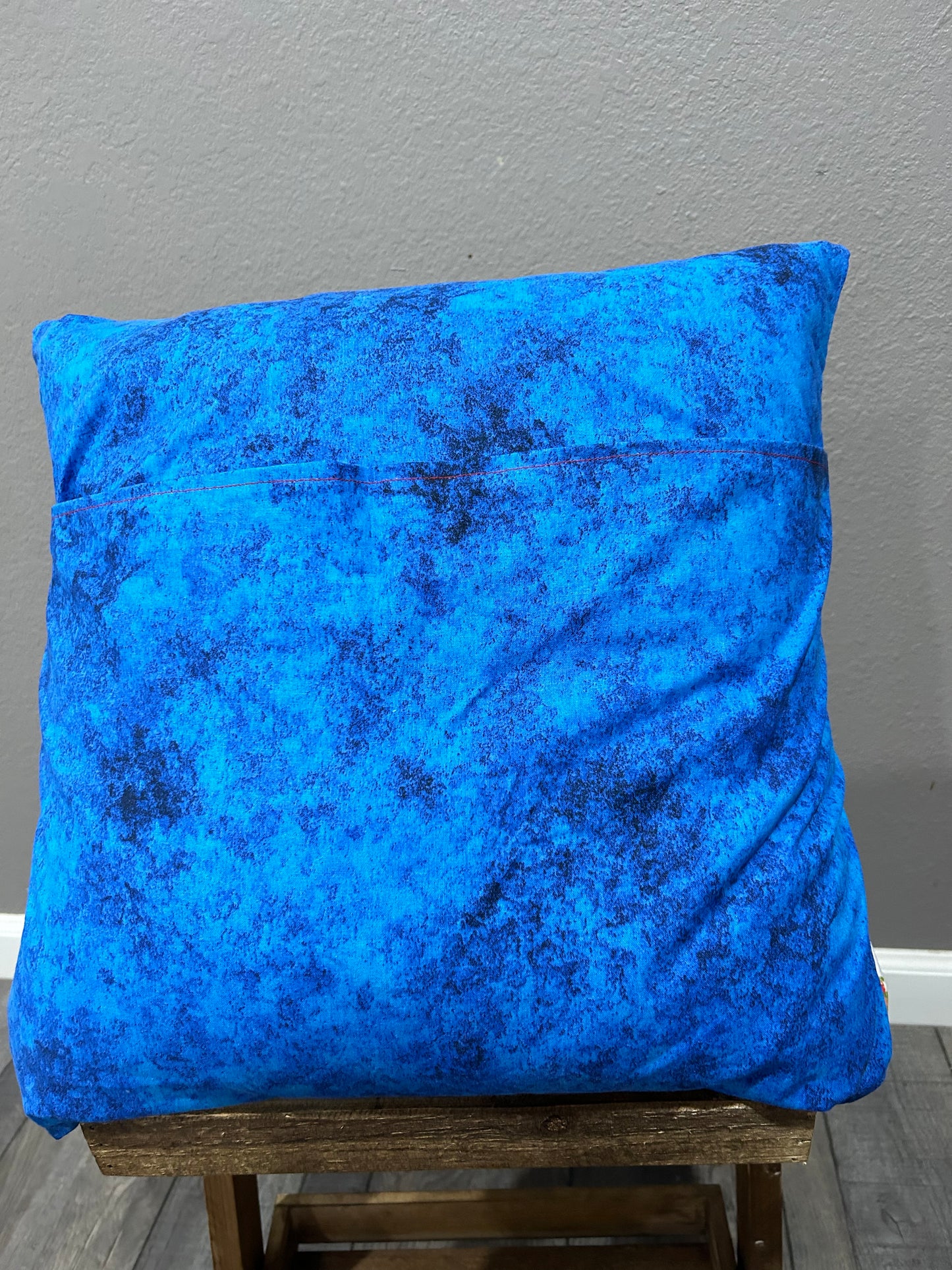 Strawberry Garden   Decor Pillow